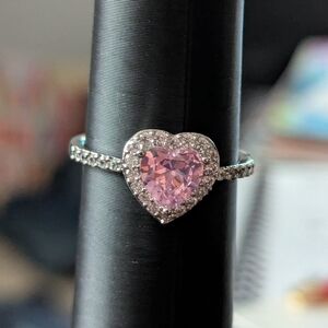 Pretty Bird Pink Heart Ring